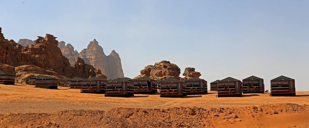 Sun City Camp Hotel Wadi Rum Eksteriør billede