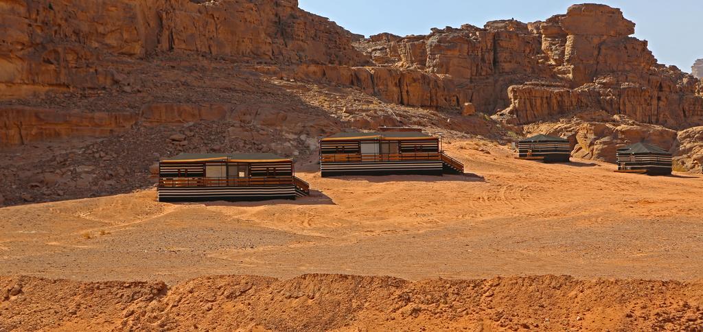 Sun City Camp Hotel Wadi Rum Eksteriør billede